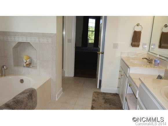 19 Southridge - Photo 13