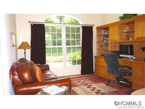 19 Southridge - Photo 14