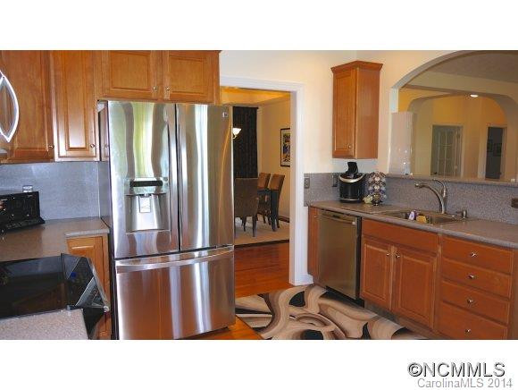19 Southridge - Photo 8