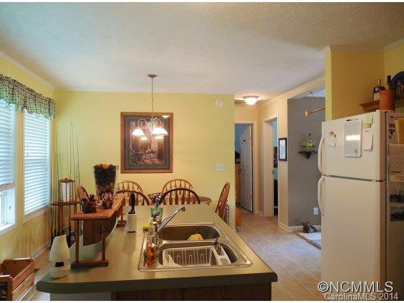 145 Hollon Cove Rd. - Photo 2