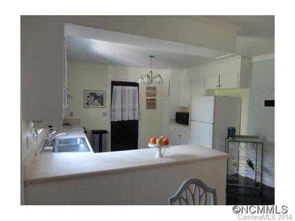 64 Beechwood Dr - Photo 16