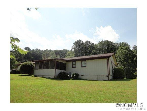 64 Beechwood Dr - Photo 3