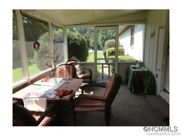 64 Beechwood Dr - Photo 23