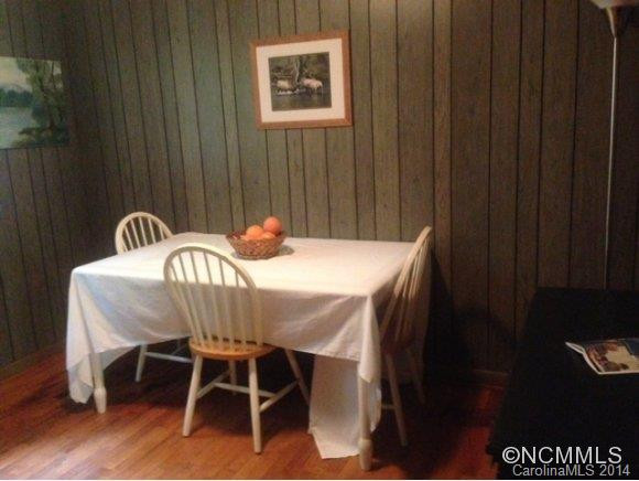 195 Crocus Lane - Photo 2