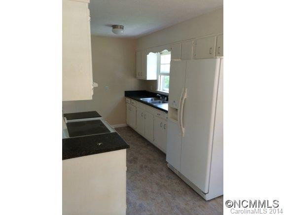 25 Ridgelawn Road - Photo 6