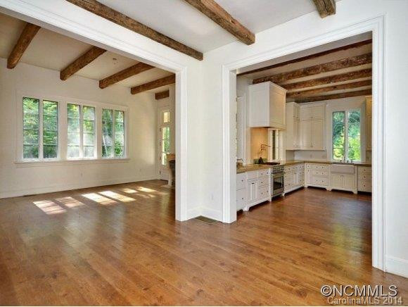 24 NIAGARA DRIVE - Photo 7