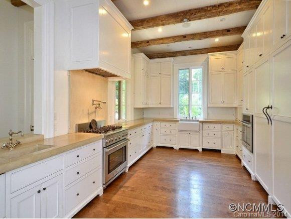 24 NIAGARA DRIVE - Photo 8