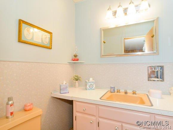 205 Locust Drive - Photo 10