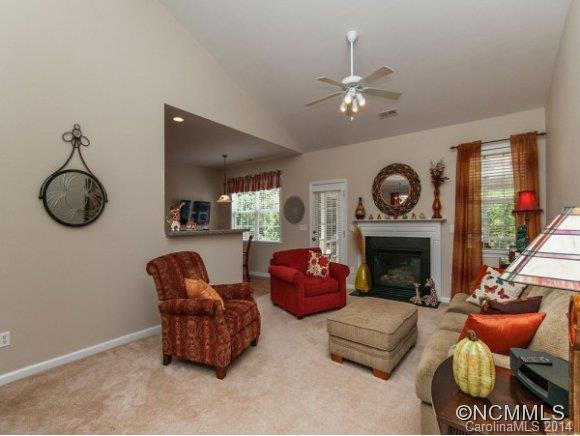 9 HOLLOW CREST WAY - Photo 3