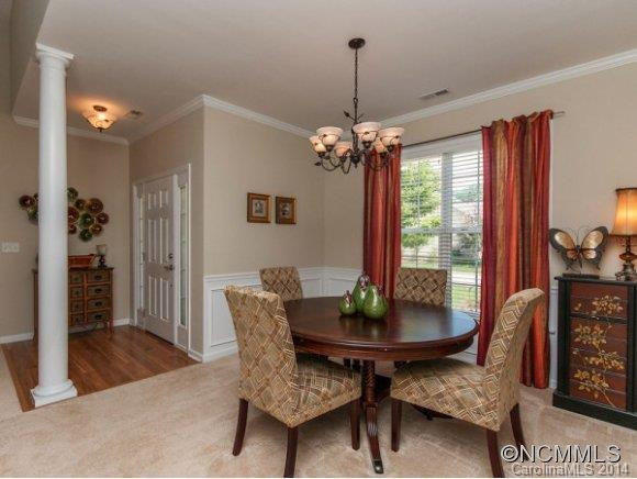 9 HOLLOW CREST WAY - Photo 6