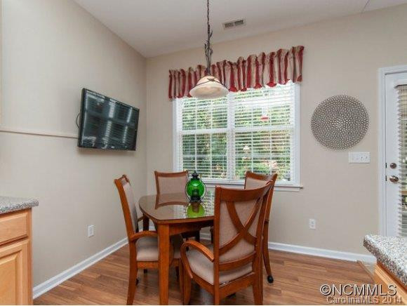 9 HOLLOW CREST WAY - Photo 8