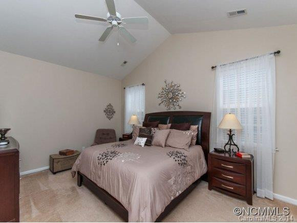 9 HOLLOW CREST WAY - Photo 10