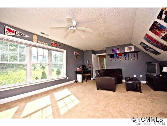 12 Horizon Hills Dr - Photo 13