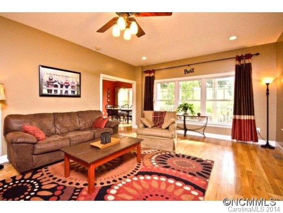 12 Horizon Hills Dr - Photo 3