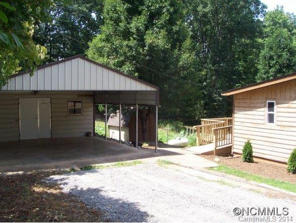 60 McIntosh Road - Photo 2