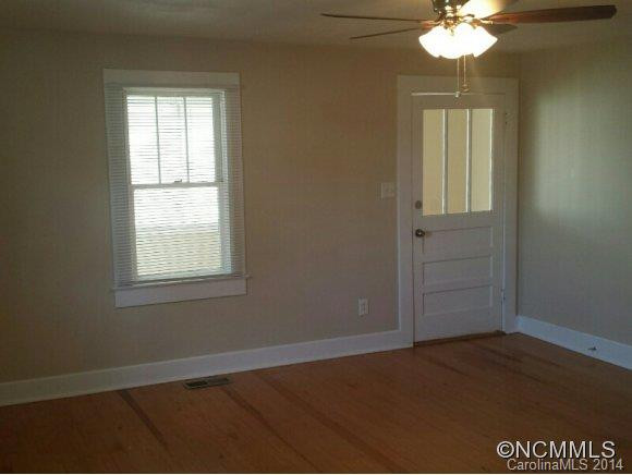 1 Joy Lane - Photo 5