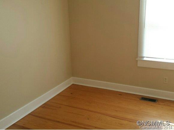 1 Joy Lane - Photo 7