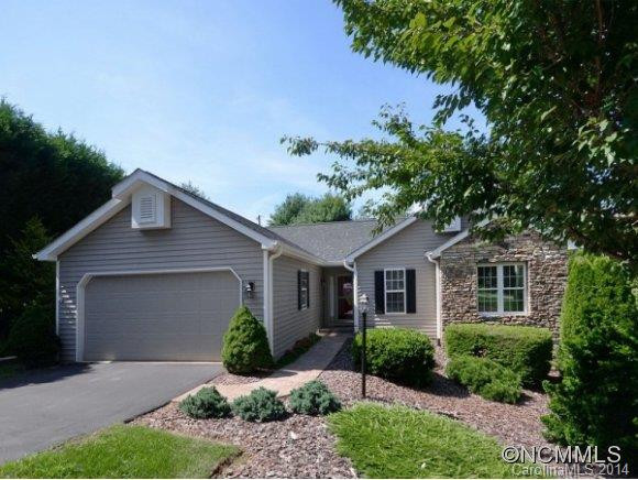4 PINEHURST COURT