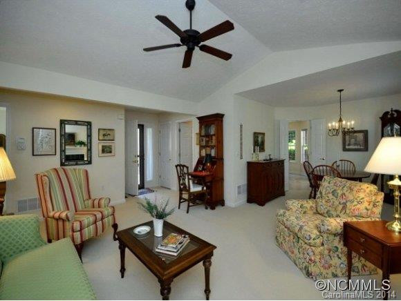 4 PINEHURST COURT - Photo 4