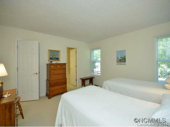 4 PINEHURST COURT - Photo 9