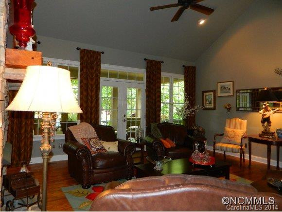 220 Fernbrook Way - Photo 14