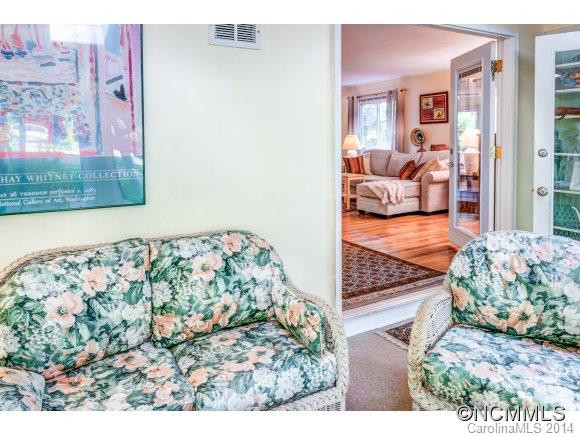 7 Carolina Heights - Photo 4