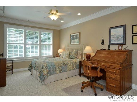 309 S Braeside Court - Photo 19