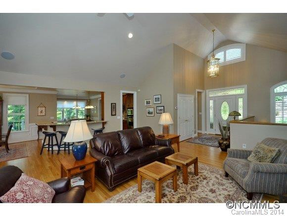 309 S Braeside Court - Photo 5