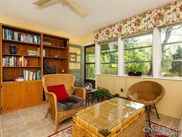 312 Huff Street, Unit B - Photo 11