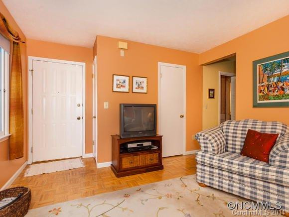 312 Huff Street, Unit B - Photo 6