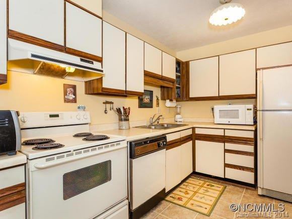 312 Huff Street, Unit B - Photo 8