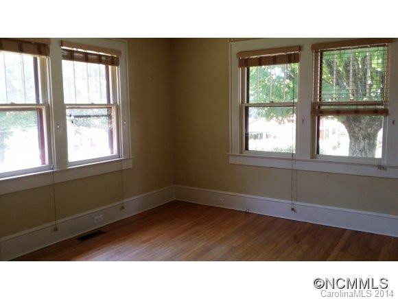 89 Barnard Ave - Photo 12