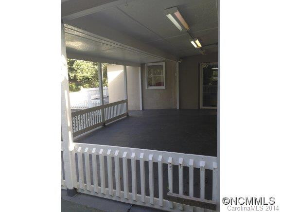 23 Parkwood Avenue - Photo 11