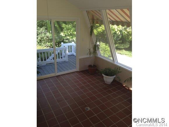 23 Parkwood Avenue - Photo 6
