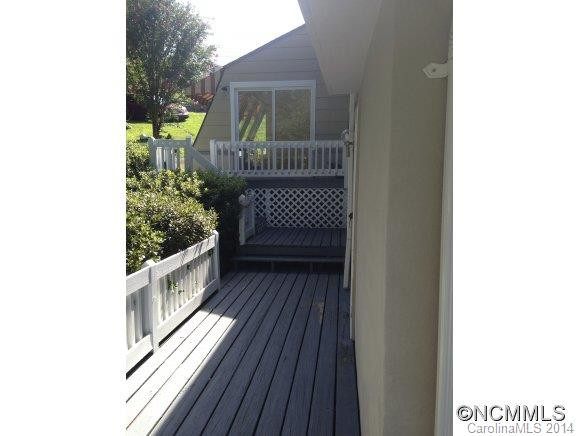 23 Parkwood Avenue - Photo 8