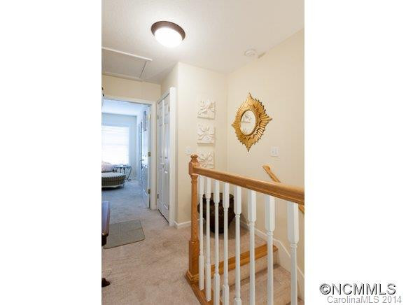 2 Rotunda Circle - Photo 11