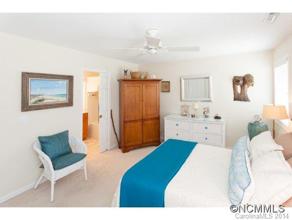 2 Rotunda Circle - Photo 15