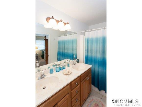 2 Rotunda Circle - Photo 16
