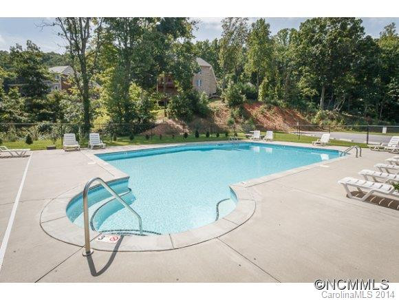 2 Rotunda Circle - Photo 21