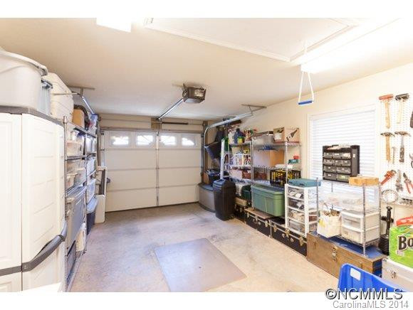2 Rotunda Circle - Photo 23