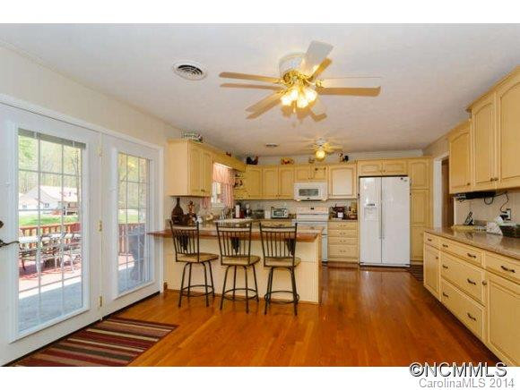 142 Wilson Cove Rd - Photo 2