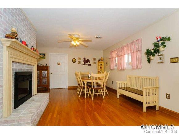 142 Wilson Cove Rd - Photo 3