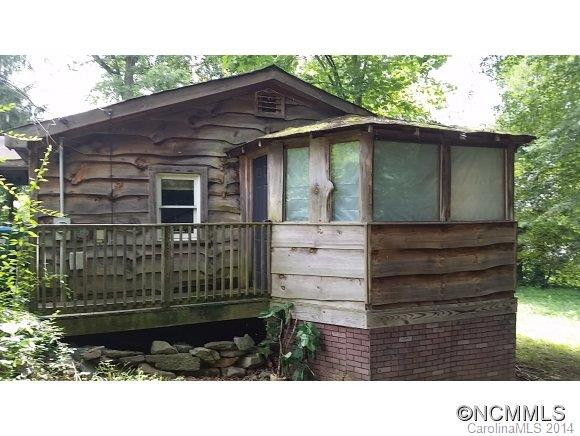 225 Edenburg St - Photo 2