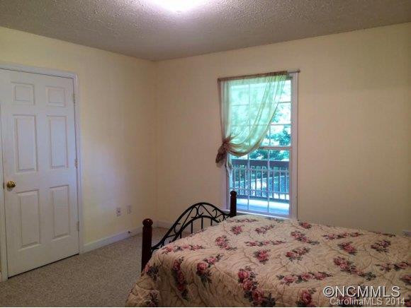 20 Candlestick - Photo 10