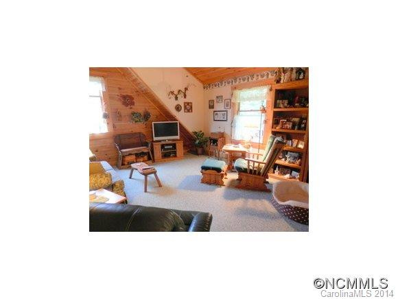 501 Raccoon Pointe - Photo 16