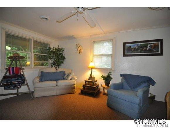 85 Riverby Road - Photo 15