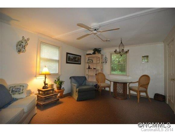 85 Riverby Road - Photo 16