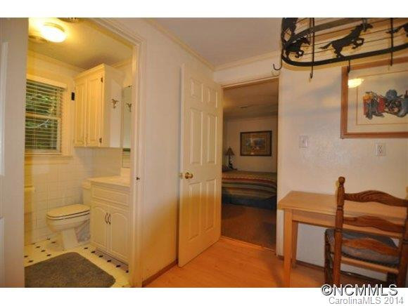 85 Riverby Road - Photo 18