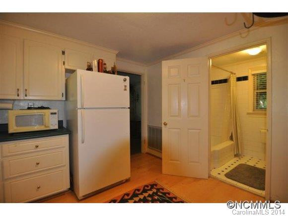 85 Riverby Road - Photo 19