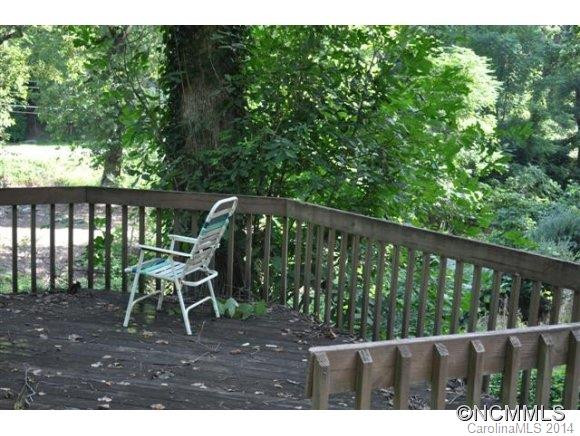 85 Riverby Road - Photo 8